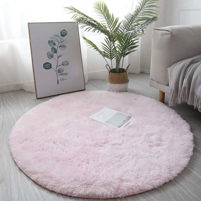 Round Shape Area Rug / Ruchi