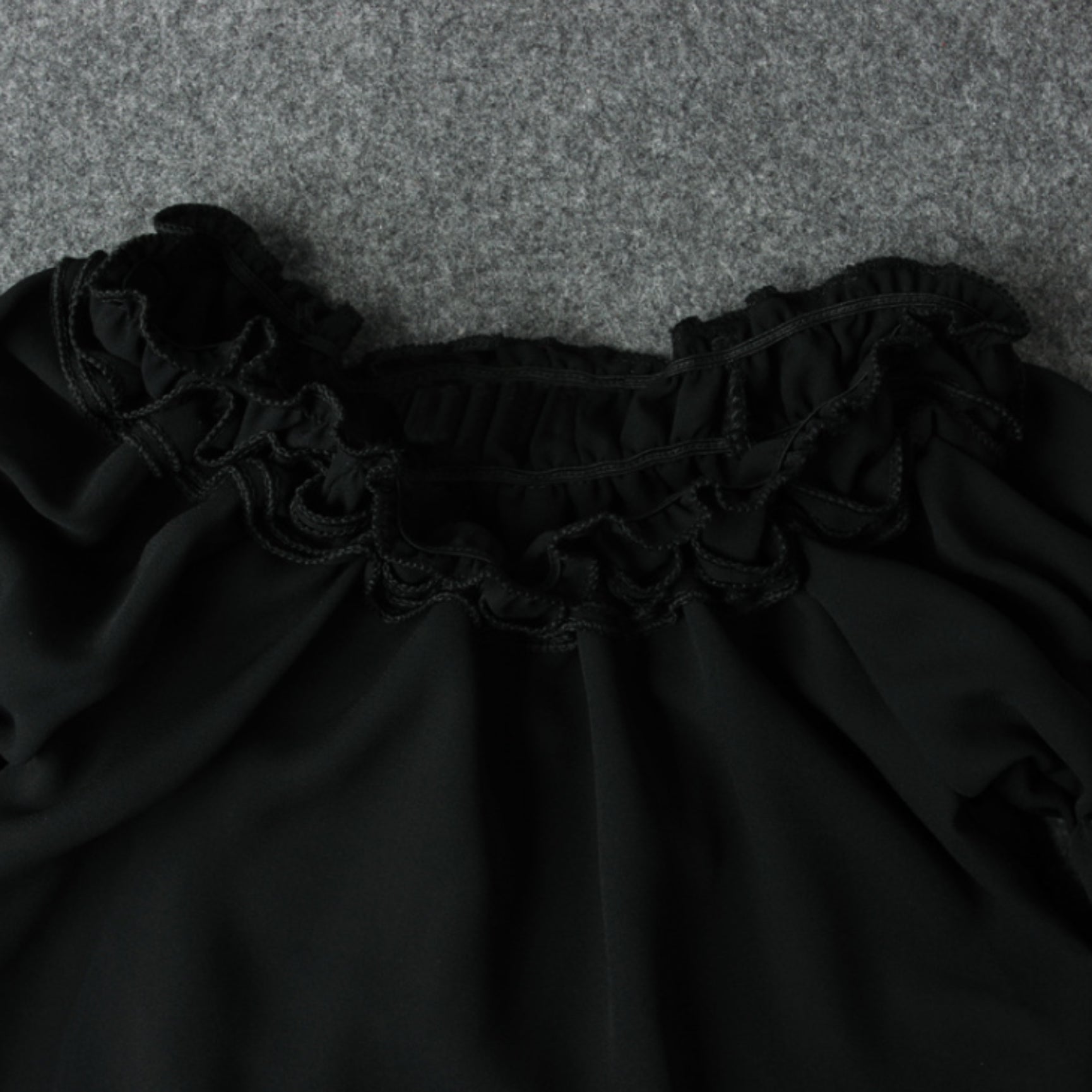 Black Off-Shoulder Fashioned Girl Kids Dress / Ruchi