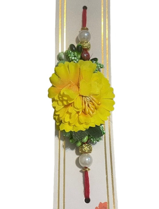 Ethnic Raksha Bandhan Thali Set With Flower Rakhi and Essentials / Ruchi