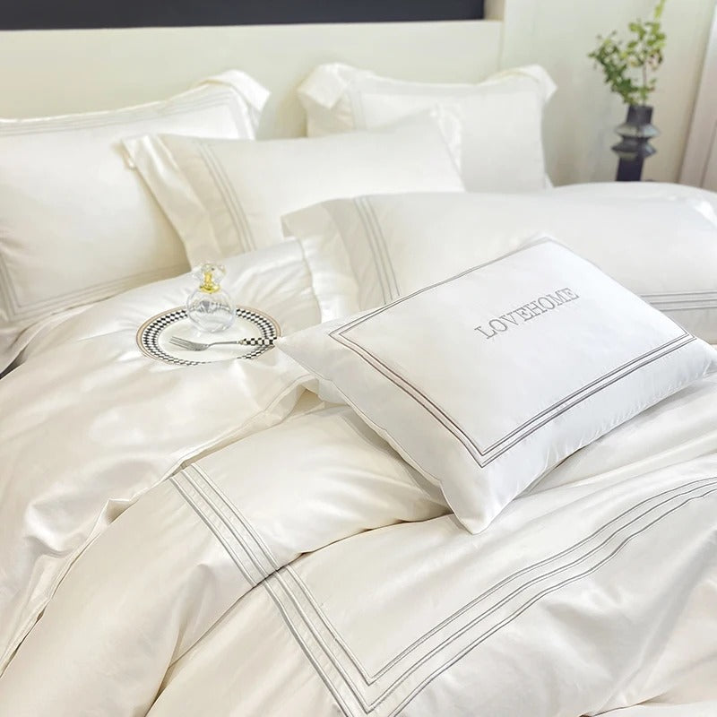 Enchanting White Stripe Design Cotton Bedding Set / Ruchi