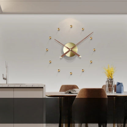 Circular Metallic Wall Clock / Ruchi