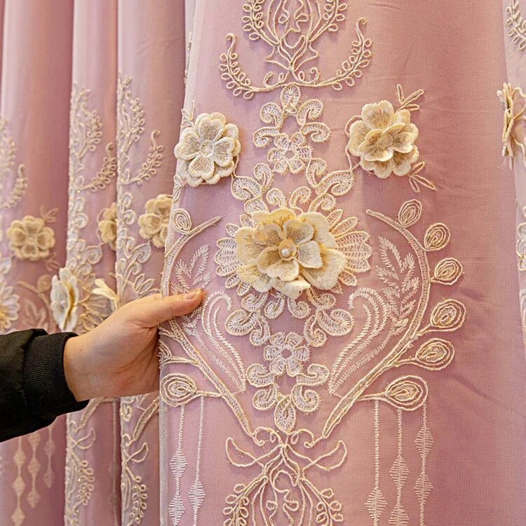 Enchanting Three Flowers Embellished Polyester Fabric Window Curtain / Ruchi