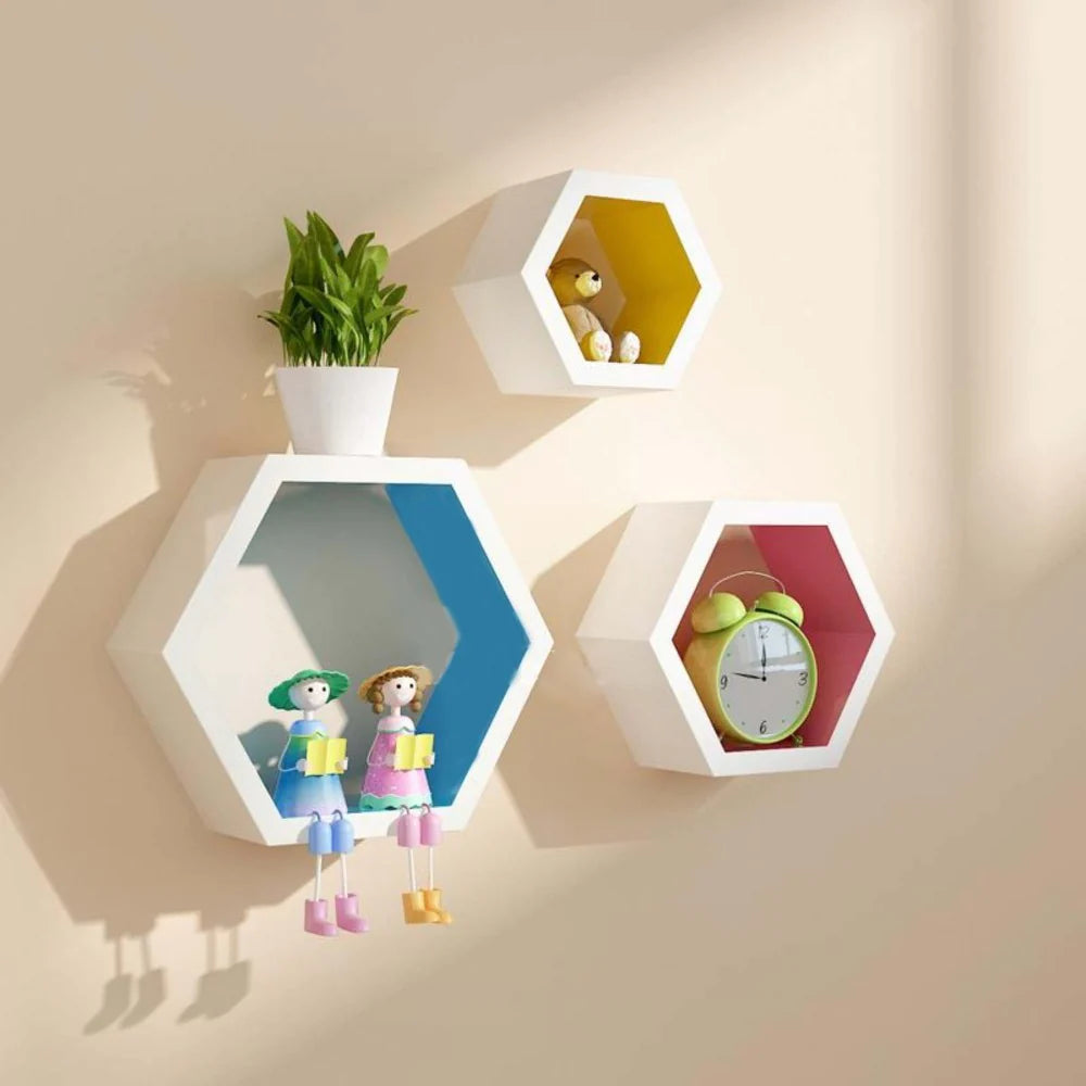 Fashionable Modern Hexagonal Shaped Wooden Wall Shelf / Ruchi